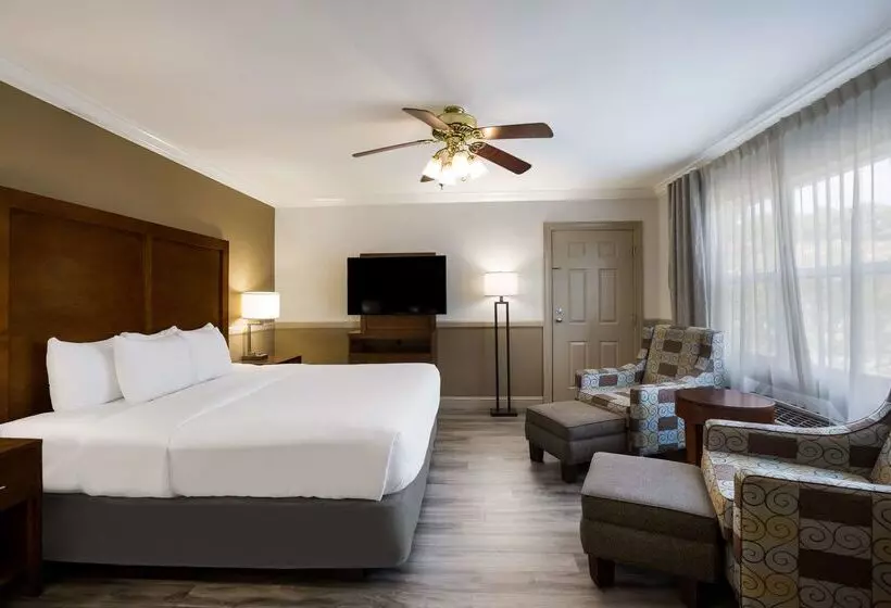 The Inn At Apple Valley, Ascend Hotel Collection