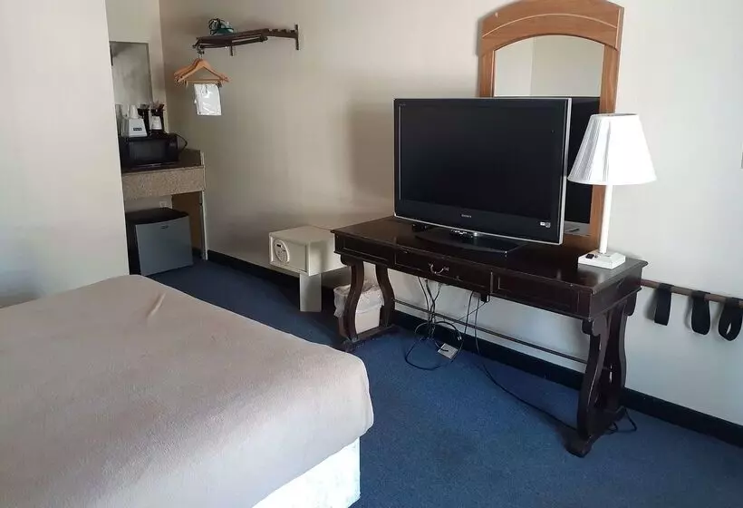 هتل Travelodge By Wyndham Virginia Beach Bay Beach