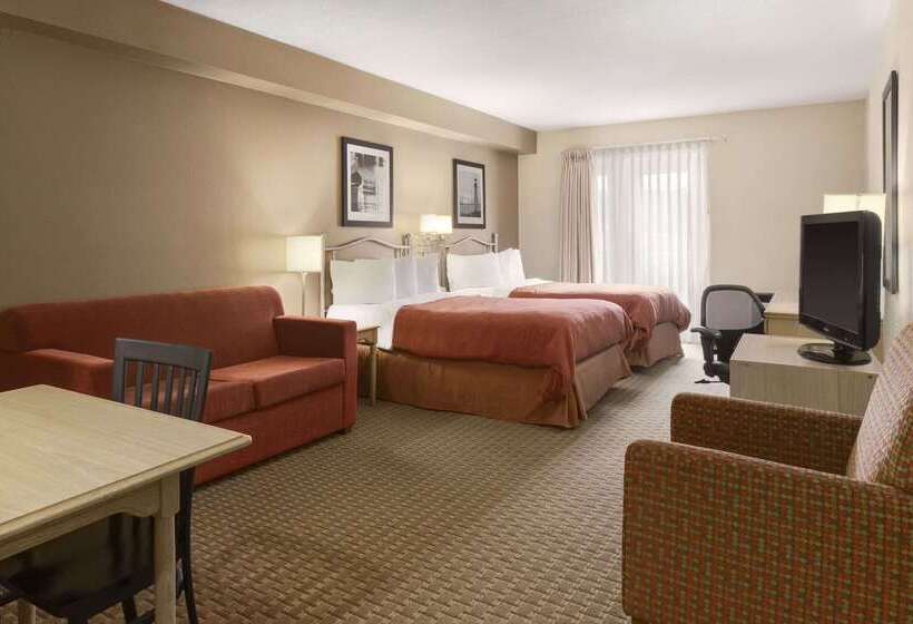 فندق Travelodge Suites By Wyndham Saint John