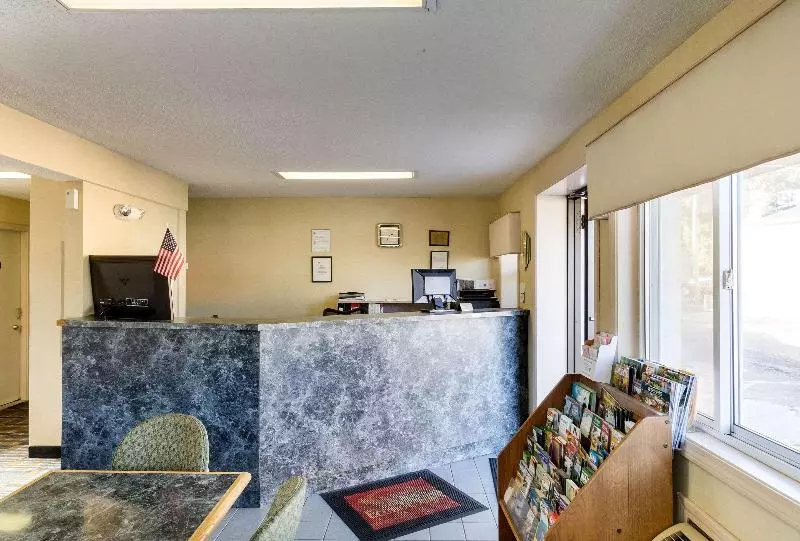 Отель West Springfield Hwy 5