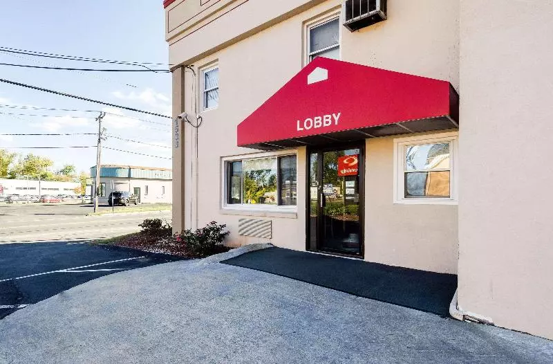 Отель West Springfield Hwy 5