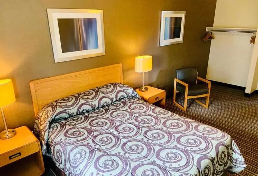 Green Acres Motel