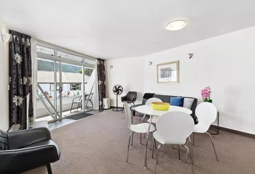 호텔 Amity Serviced Apartments