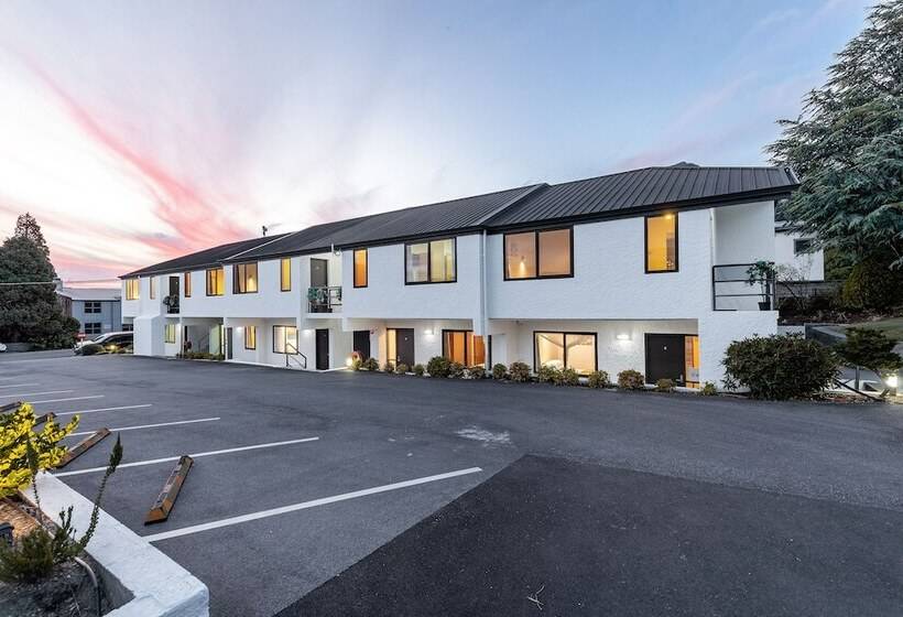 فندق Amity Serviced Apartments