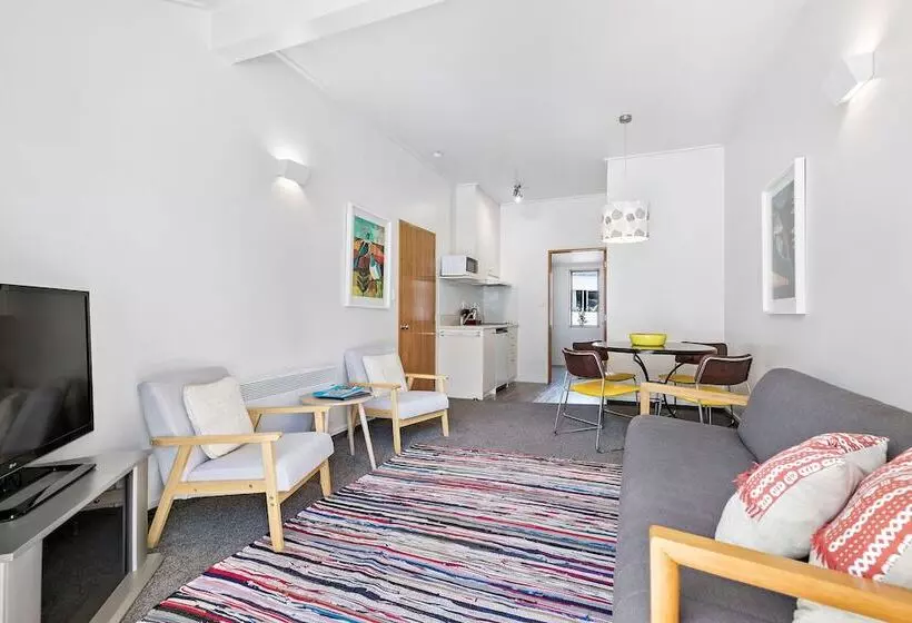 호텔 Amity Serviced Apartments