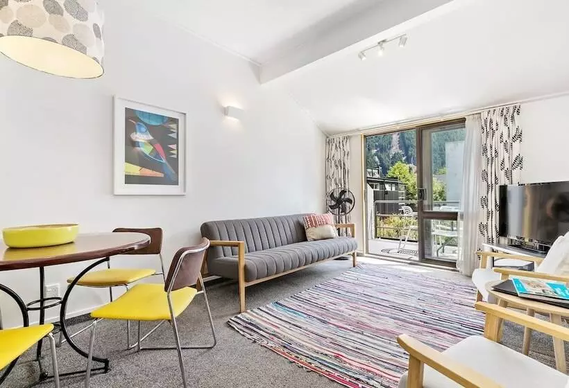 호텔 Amity Serviced Apartments