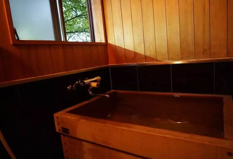 Отель Arima Onsen Takayamaso Hanano