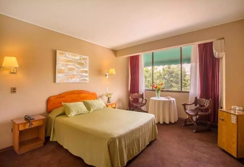 בית מלון כפרי Conde Ansurez