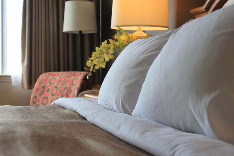 هتل Confederation Place