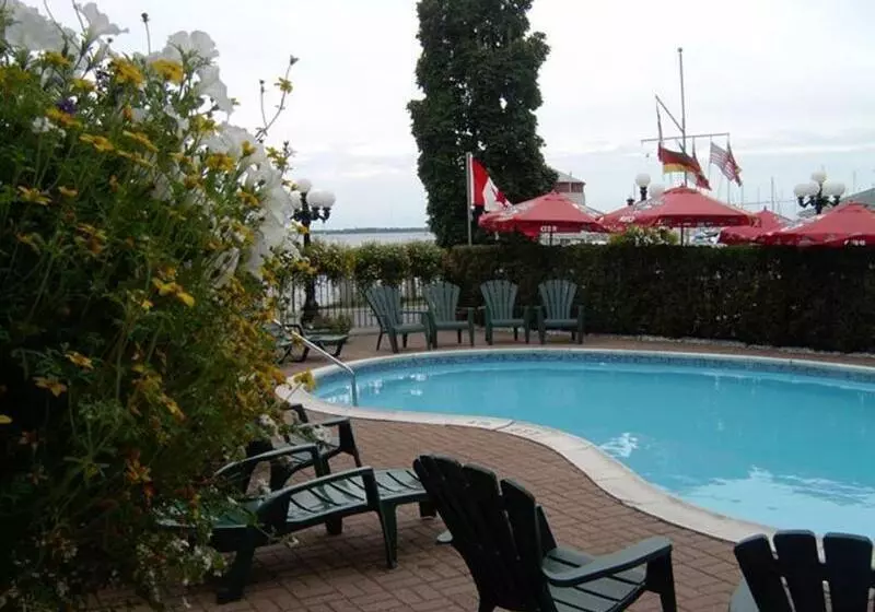 ホテル Confederation Place