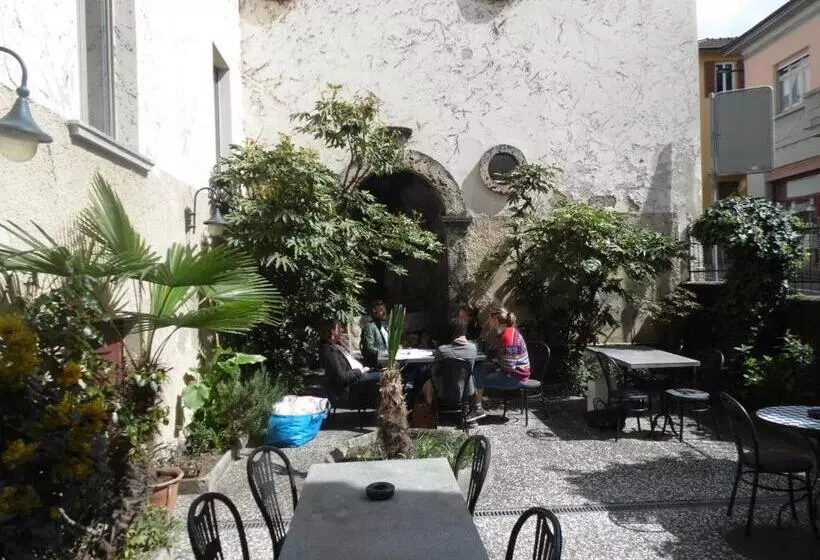 酒店 Garni Bar Sport