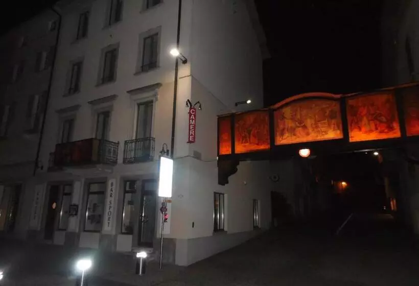 酒店 Garni Bar Sport