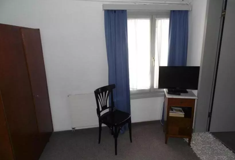 酒店 Garni Bar Sport