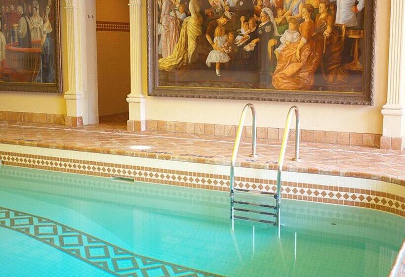 Otel Prince Of Wales