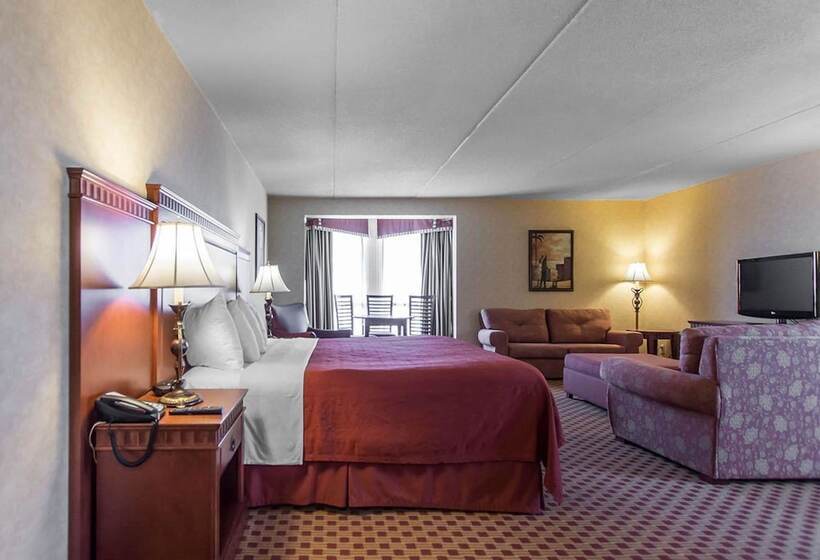 호텔 Quality Inn & Suites Bay Front