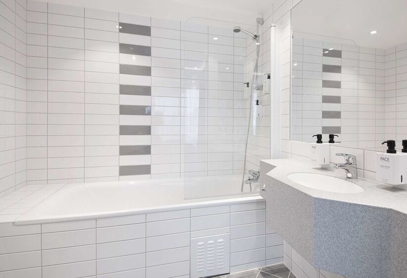 호텔 Scandic Neptun