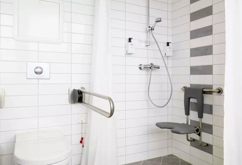 Отель Scandic Neptun