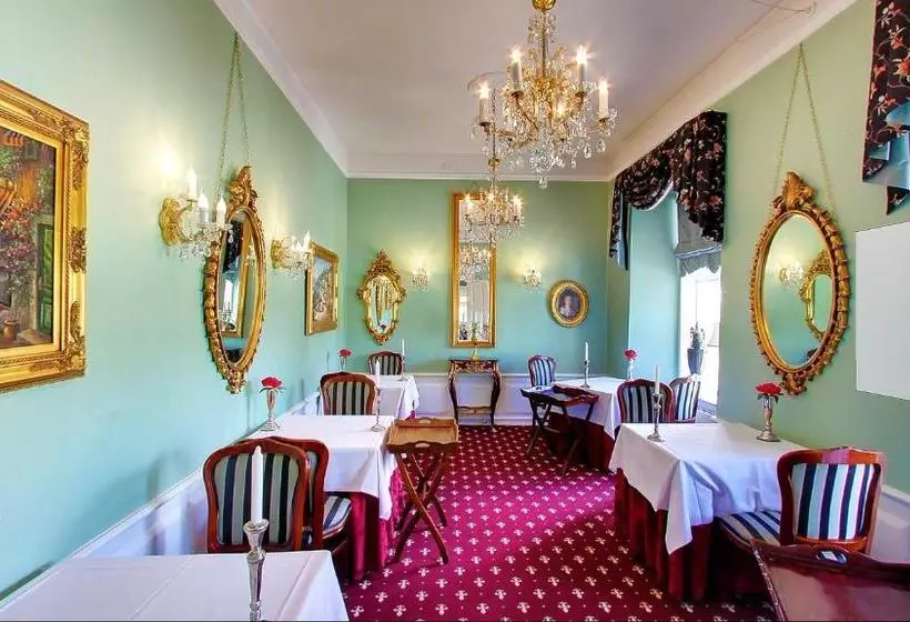 هتل Store Restrup Manor House