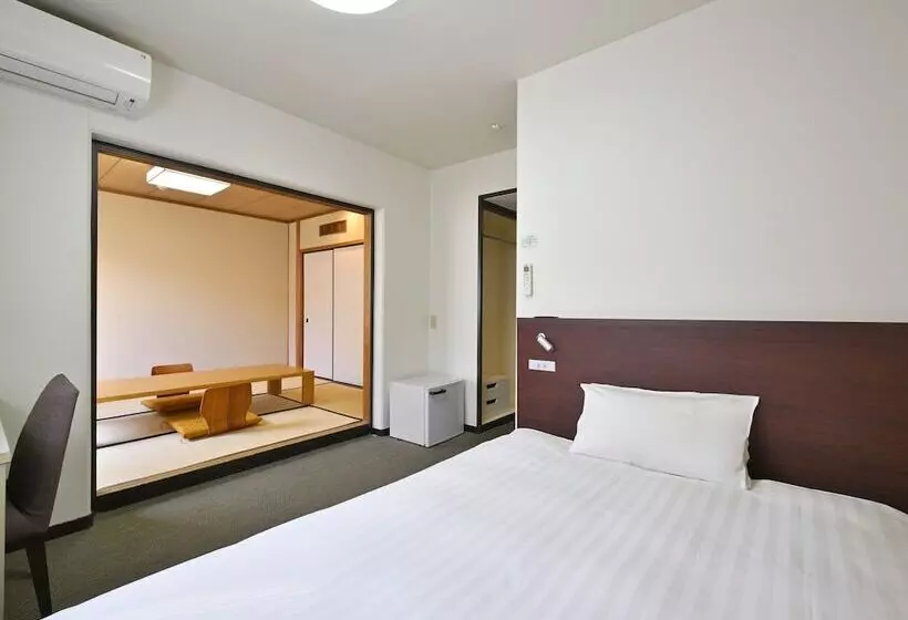 Отель Takamatsu Kokusai