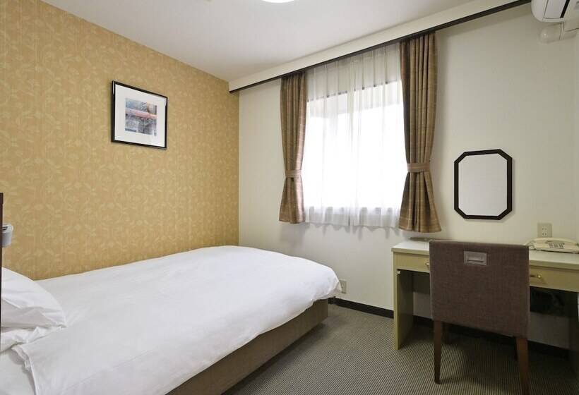 Otel Takamatsu Kokusai