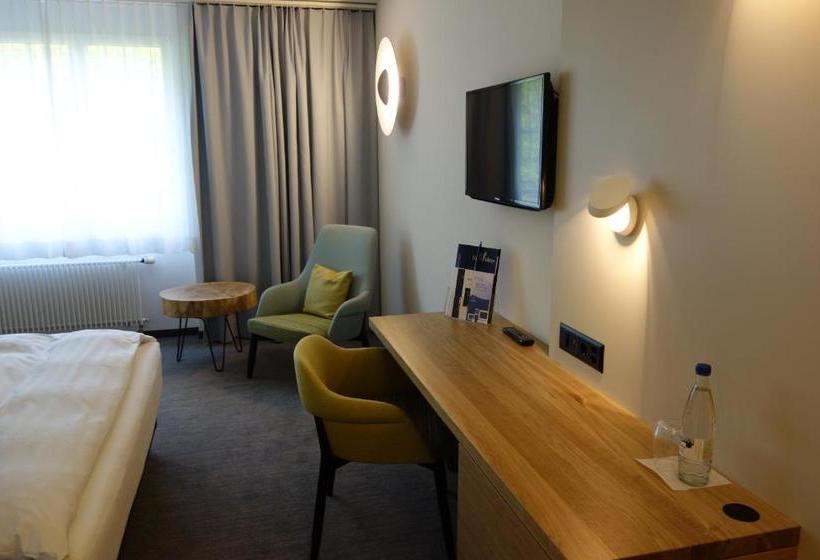 Hotel Urs Und Viktor