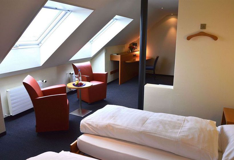 Hotel Urs Und Viktor