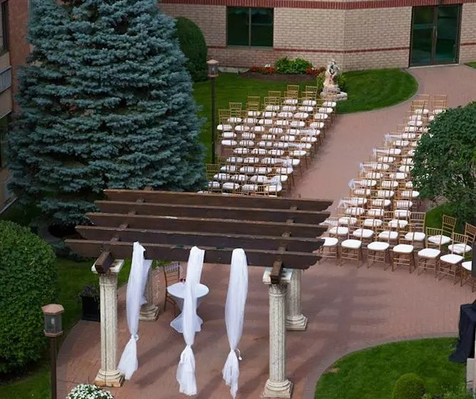 Southway Hotel & Conference Centre