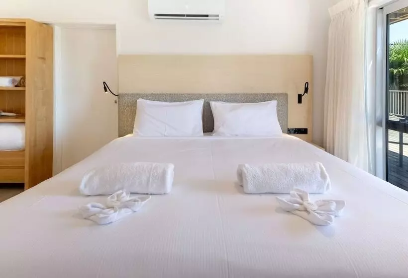 Waiheke Island Resort Conference & Accomodation Centre