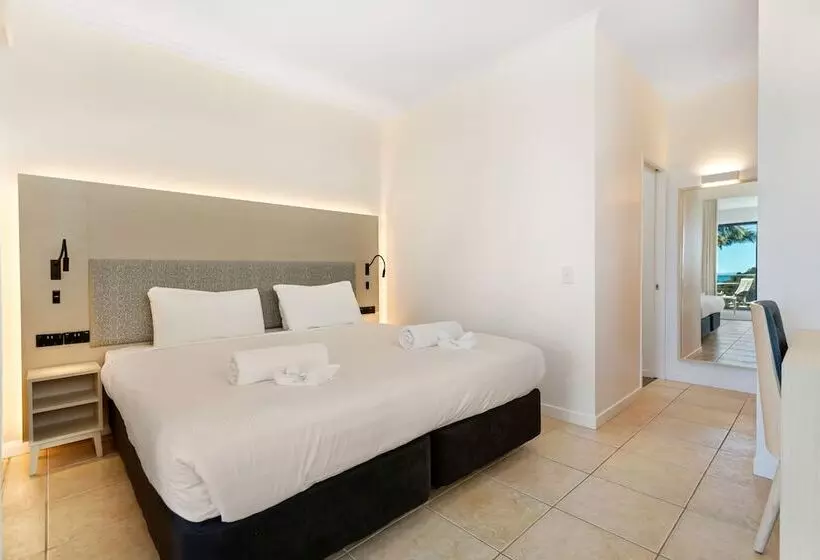 Waiheke Island Resort Conference & Accomodation Centre