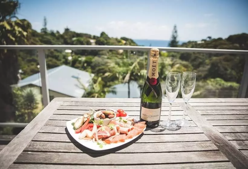 Waiheke Island Resort Conference & Accomodation Centre