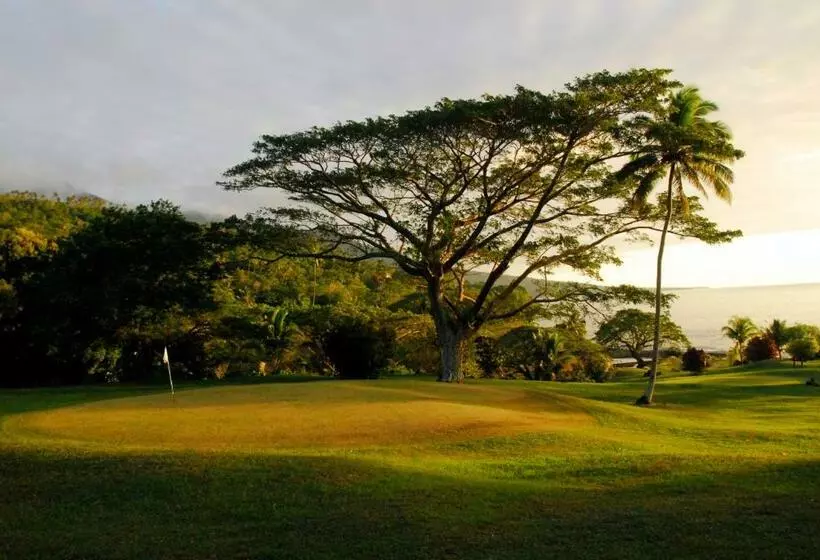 Garden Island Resort
