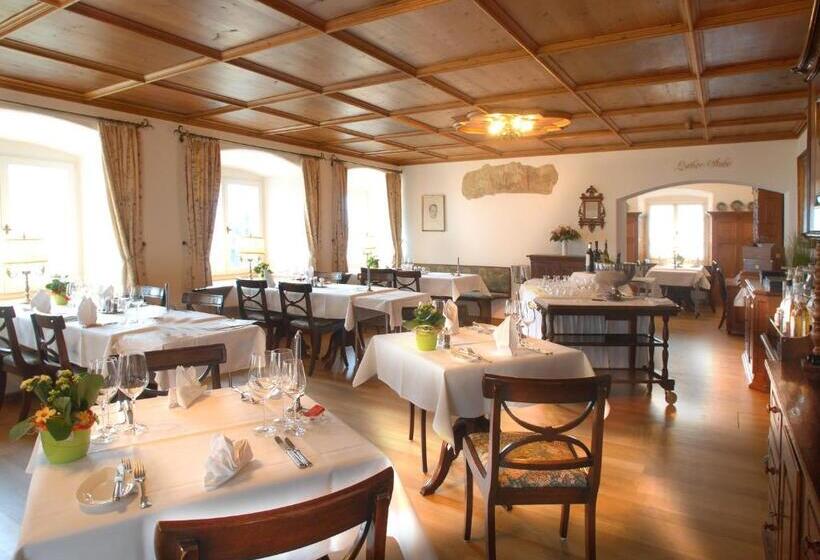 هتل Gasthof Löwen