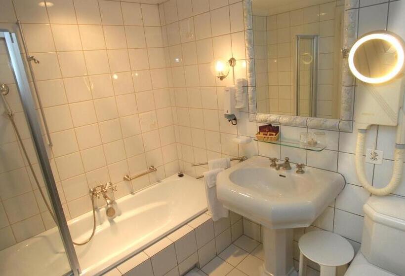 هتل Gasthof Löwen