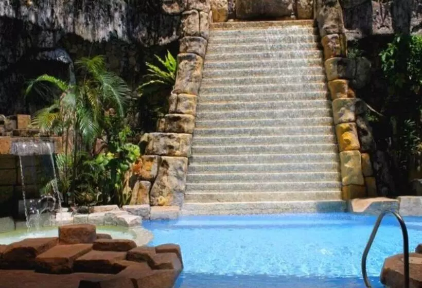 호텔 Goldenfield Kundutel