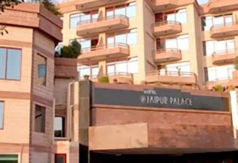 酒店 Jaipur Palace