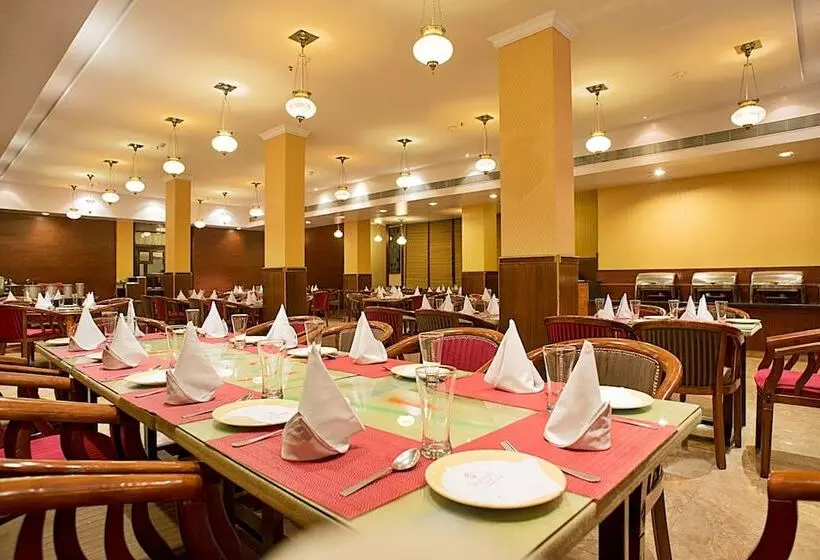 酒店 Jaipur Palace
