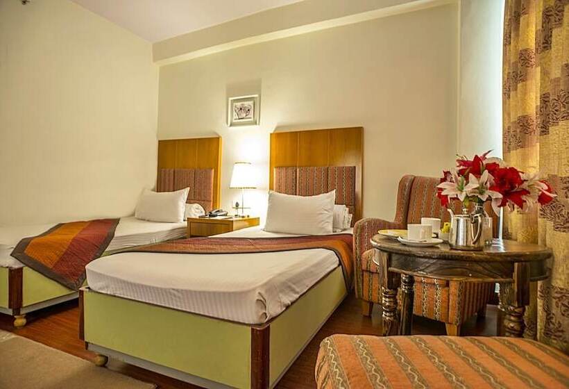 호텔 Jaipur Palace