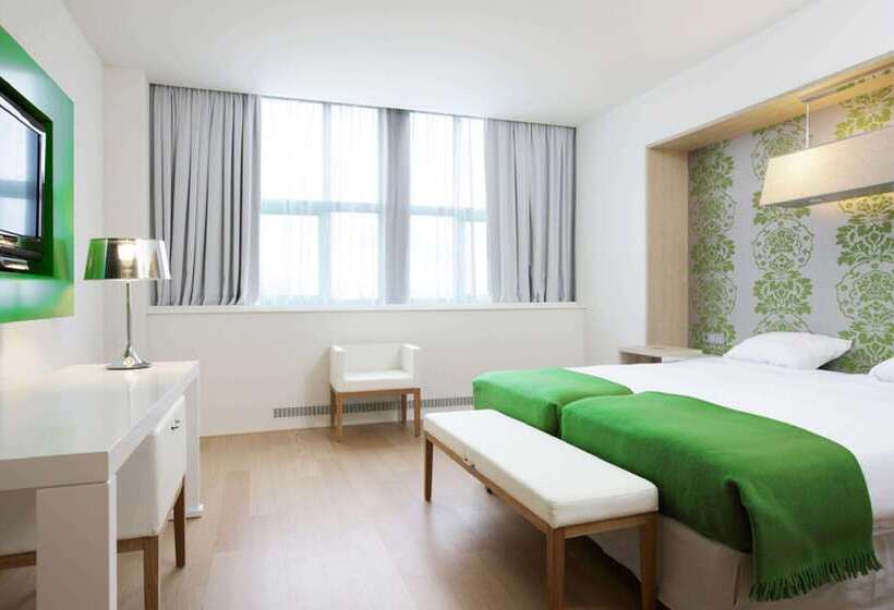 هتل NH Amsterdam Noord