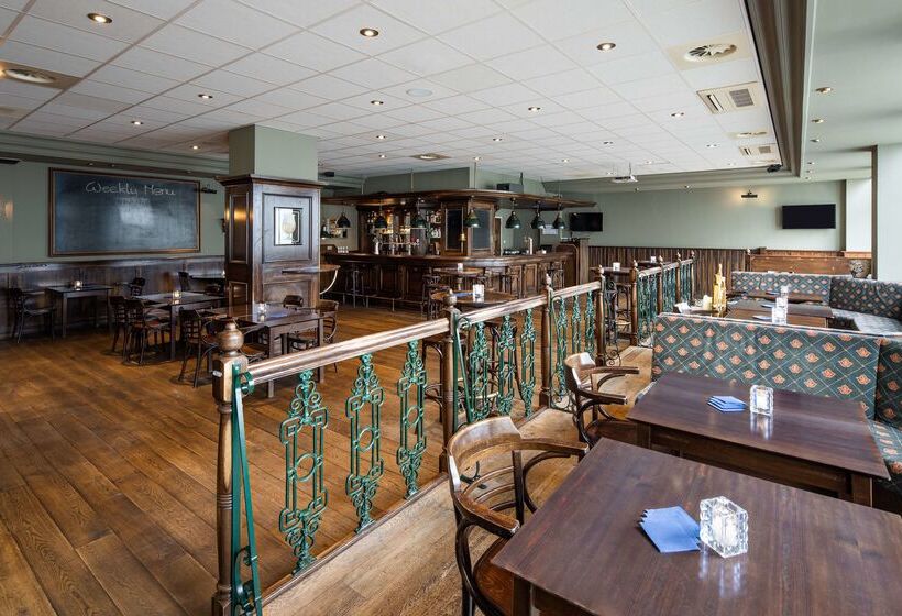 هتل NH Amsterdam Noord