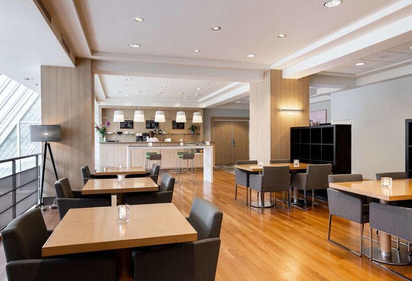 هتل NH Amsterdam Noord