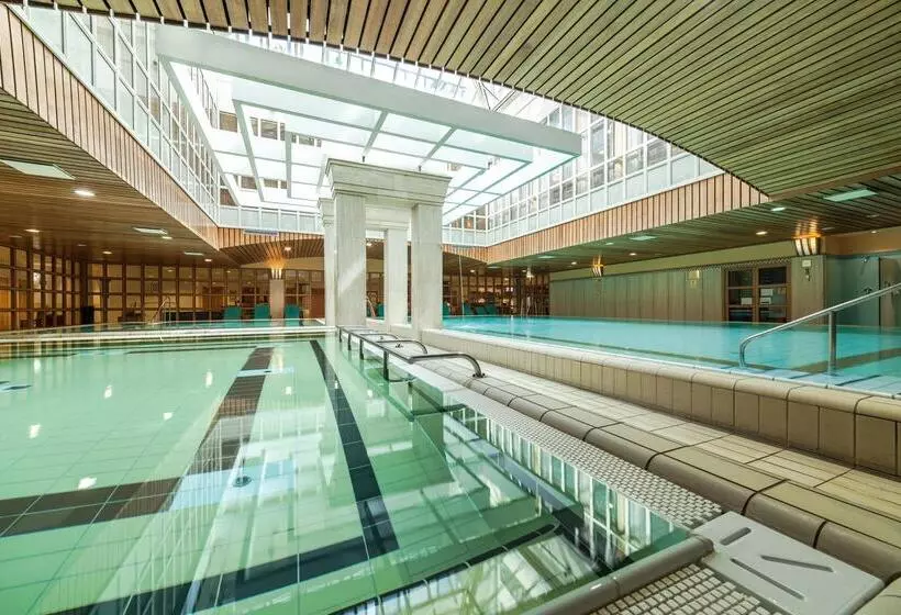 هتل Verdi Budapest Aquincum