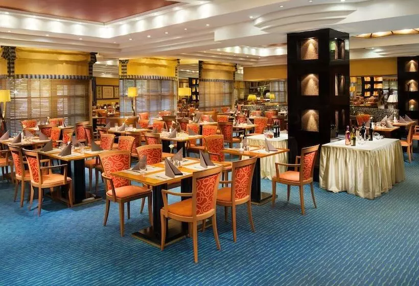 هتل Verdi Budapest Aquincum