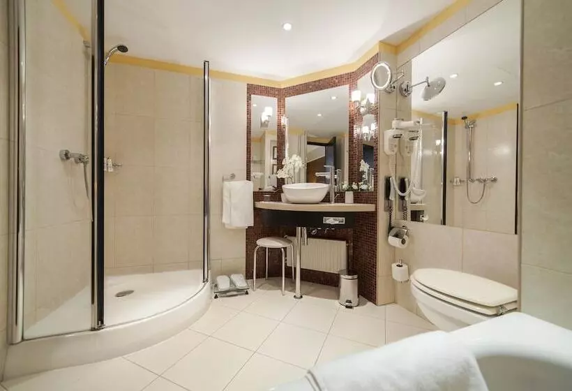 هتل Verdi Budapest Aquincum