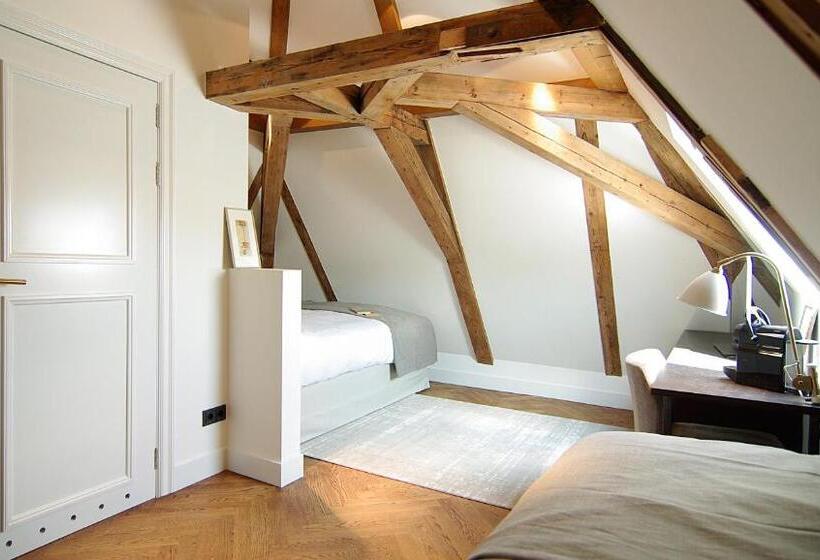 فندق The Bolster