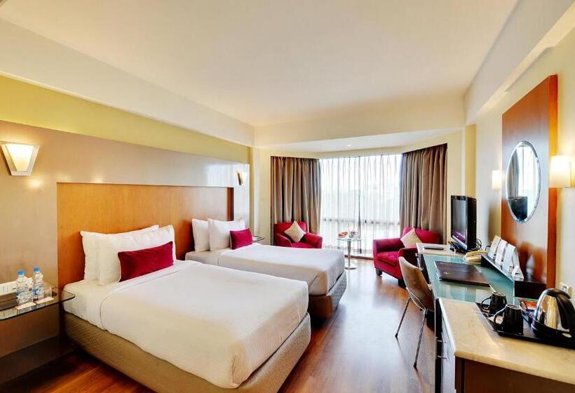 ホテル The Golkonda