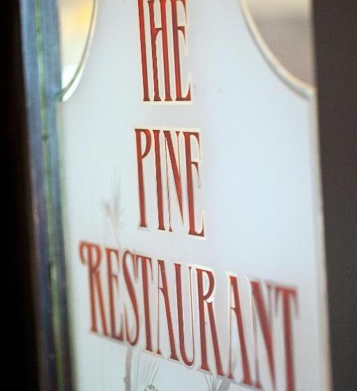 בית מלון כפרי West County