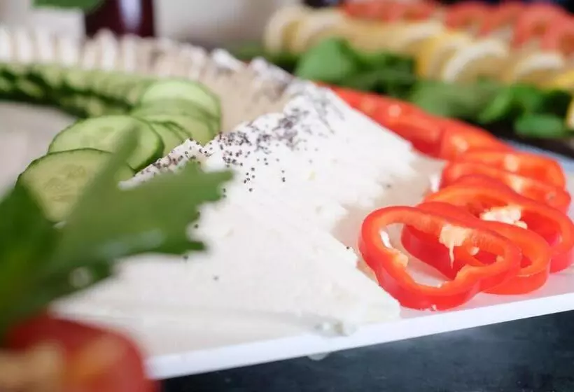 Big Blue Sky Hotel   All Inclusive