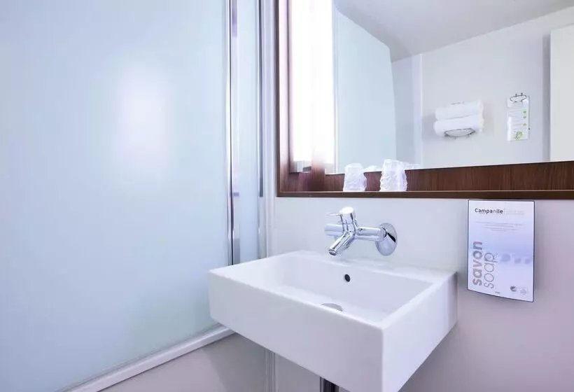 Отель Campanile Vierzon