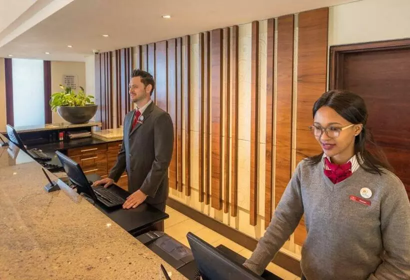 City Lodge Hotel Gqeberha