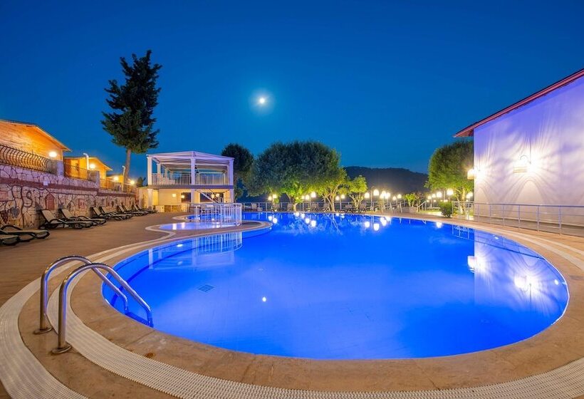 هتل Meri All Inclusive